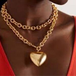 NWOT Roxanne Assoulin The Puffy Heart Necklace